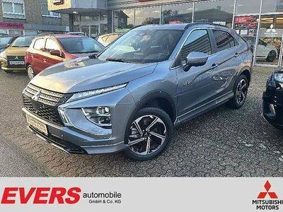 Gebraucht Mitsubishi Eclipse Cross Select 98 PS (72 kW) 2023 Platinumgrau SUV