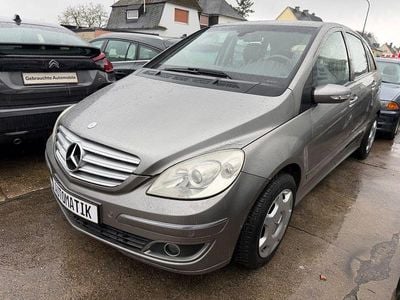 Usata Mercedes B150 95 CV (69 kW) 2006 Grigio Monovolume