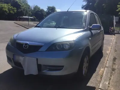 Gebraucht Mazda 2 80 PS (58 kW) 2007 Blau Kleinwagen