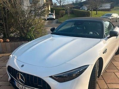 Gebraucht Mercedes SL63 AMG AMG 585 PS (430 kW) 2022 Weiß Cabrio