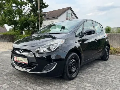 Gebraucht Hyundai ix20 Edition 90 PS (66 kW) 2014 Schwarz Kleinwagen