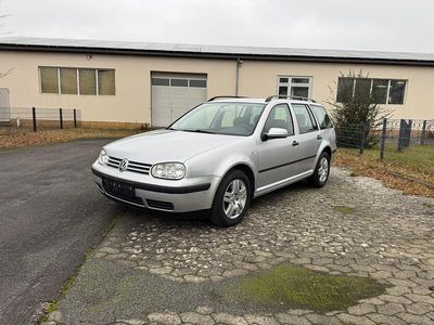 Silber Gebraucht 2001 VW Golf IV Kombi | 3.990 € (Teuer)