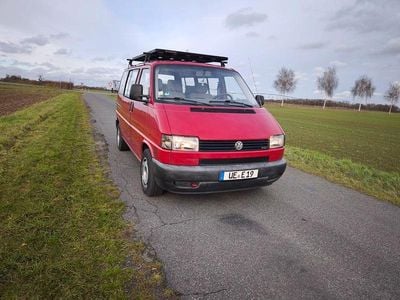 Gebraucht VW T4 88 PS (64 kW) 1999 Rot Van