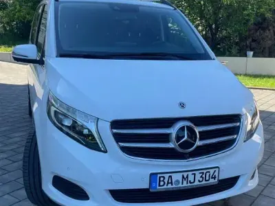 Gebraucht Mercedes V250 Avantgarde 190 PS (139 kW) 2020 Weiß Van / Kleinbus