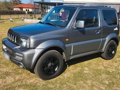 Second-hand Suzuki Jimny Snow 86 CP (63 kW) 2006 Argintiu SUV