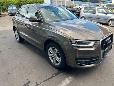 Braun Gebraucht 2015 Audi Q3 SUV | 14.900 € (Fairer Preis)