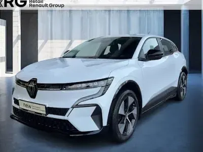 Second-hand Renault Megane E-Tech Komfort 161 kW (220 CP) 2022 Alb Berlinǎ