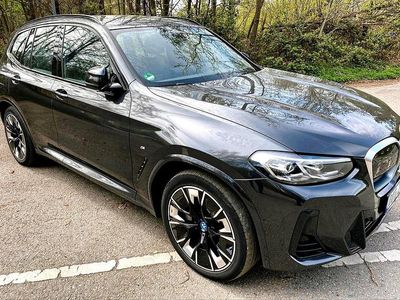 Second-hand BMW iX3 Impressive 210 kW (286 CP) 2023 Gri SUV