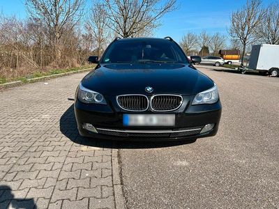 Gebraucht BMW 520 163 PS (119 kW) 2009 Schwarz Kombi