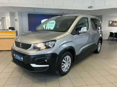 Occasion Peugeot Rifter Active 122 ch (89 kW) 2019 Gris Monospace