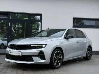Gebraucht Opel Astra GS Line 131 PS (96 kW) 2024 Aluminium grau metallic Kleinwagen