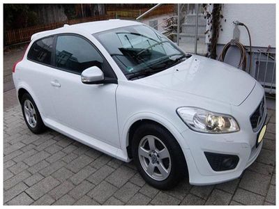 Gebraucht Volvo C30 R-Design 114 PS (83 kW) 2011 Weiß Kleinwagen