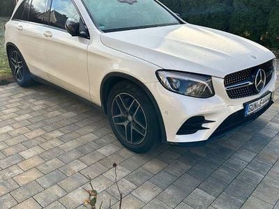 Gebraucht Mercedes GLC250 AMG 204 PS (150 kW) 2016 Weiß SUV