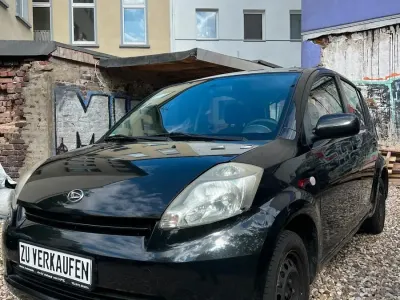 Gebraucht Daihatsu Sirion 68 PS (50 kW) 2005 Schwarz Kleinwagen