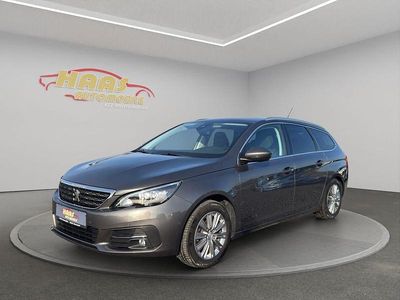 Gebraucht Peugeot 308 SW Allure 131 PS (96 kW) 2021 Grau Kombi