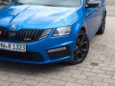 Blau Gebraucht 2019 Skoda Octavia RS Kombi | 21.000 € (Etwas zu teuer)