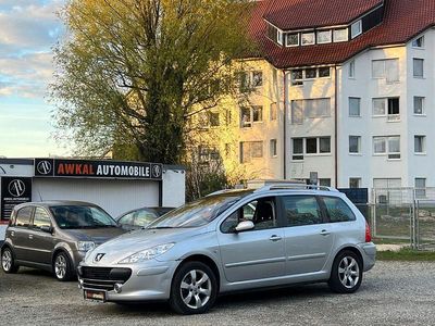 Gebraucht Peugeot 307 Tendance 109 PS (80 kW) 2007 Silber Limousine