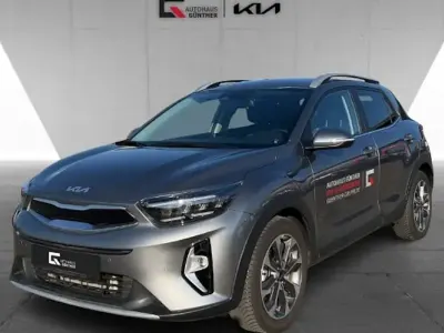Gebraucht Kia Stonic Spirit 101 PS (74 kW) 2025 (m7g) astrograu met. SUV