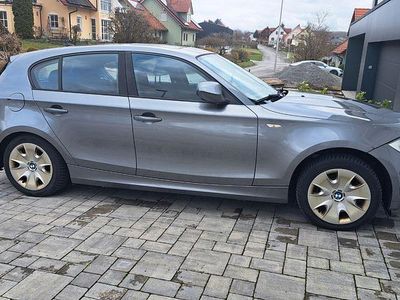 Gebraucht BMW 116 122 PS (89 kW) 2010 Silber Kleinwagen