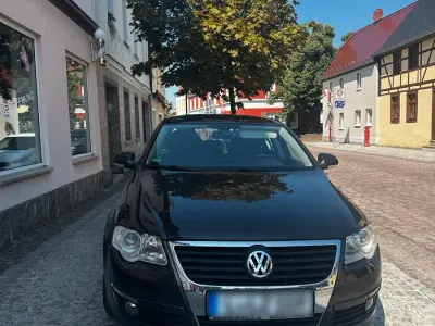 Gebraucht VW Passat 122 PS (89 kW) 2010 Andere farben Limousine