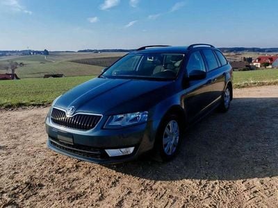 Usata Skoda Octavia Style 150 CV (110 kW) 2017 Grigio Station wagon