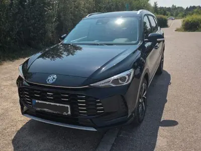 Gebraucht MG ZS Luxury 197 PS (144 kW) 2025 Schwarz SUV