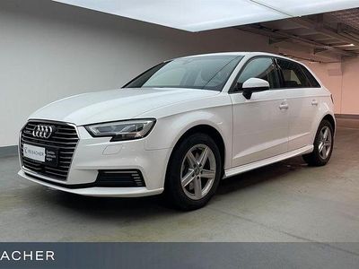 Weiß Gebraucht 2020 Audi A3 Limousine | 20.990 € (Guter Preis)