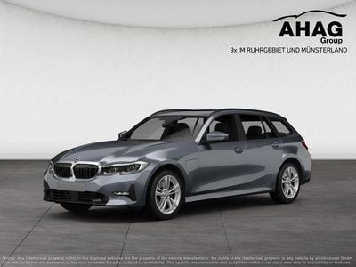 Gebraucht BMW 330e Efficient Dynamics 252 PS (185 kW) 2022 Schwarz Kombi
