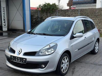 Begagnad Renault Clio II Rip Curl 101 HK (74 kW) 2009 Silver Sedan