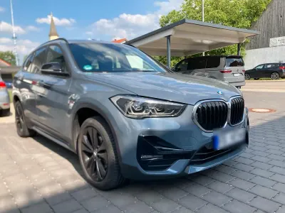 Gebraucht BMW X1 M Sport 150 PS (110 kW) 2021 Grau SUV