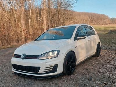 Weiß Gebraucht 2016 VW Golf GTI Limousine | 16.700 € (Guter Preis)