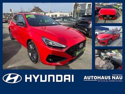 Occasion Hyundai i30 Advantage 101 PK (74 kW) 2024 Rood Sedan