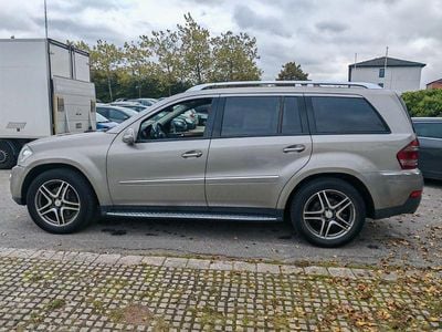 Mercedes GL320