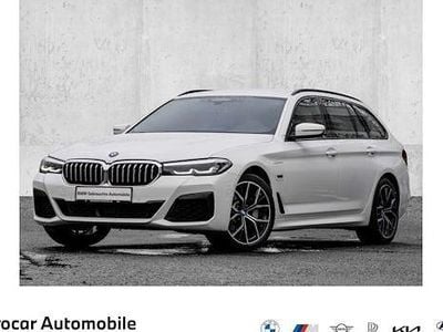 Gebraucht BMW 530e M Sport 292 PS (214 kW) 2022 Weiß Kombi