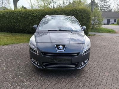Usata Peugeot 5008 Family 150 CV (110 kW) 2012 Nero Monovolume