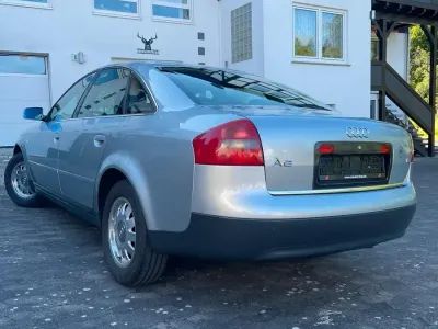 Używany Audi A6 125 KM (91 kW) 1998 Srebrny Sedan/Limuzyna