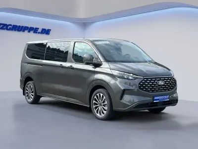 Neu Ford Tourneo Titanium X 170 PS (125 kW) 2025 Magnetic met Van / Kleinbus
