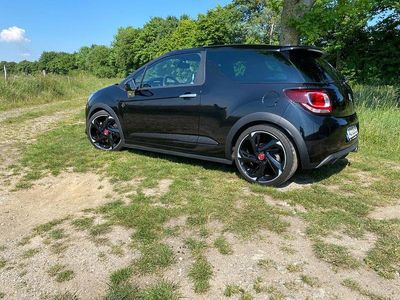 Gebraucht DS Automobiles DS3 Performance 208 PS (152 kW) 2017 Schwarz Kleinwagen