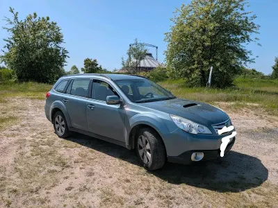 Gebraucht Subaru Outback Active 150 PS (110 kW) 2010 Grün Kombi