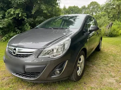 Gebraucht Opel Corsa 64 PS (47 kW) 2011 Grau Kleinwagen