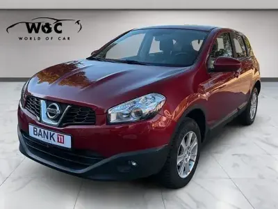 Gebraucht Nissan Qashqai Acenta 170 PS (125 kW) 2011 New red (m) SUV