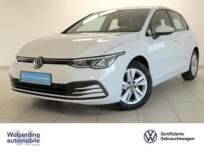 Gebraucht VW Golf VII Life 150 PS (110 kW) 2021 Weiß Kleinwagen