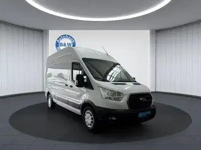 Gebraucht Ford Transit Trend 170 PS (125 kW) 2021 Weiß Van / Kleinbus