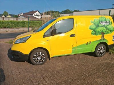 Nissan e-NV200