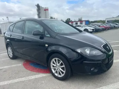 Gebraucht Seat Altea XL Stylance 125 PS (91 kW) 2011 Schwarz Van / Kleinbus