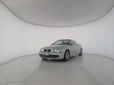 Gebraucht BMW 320 Cabriolet 170 PS (125 kW) 2001 Silber Cabrio