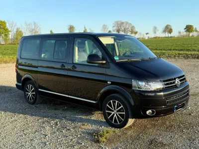 Używany VW T5 Highline 179 KM (131 kW) 2014 Czarny Van