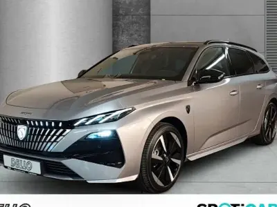 Gebraucht Peugeot e-308 SW GT 114 kW (156 PS) 2025 Silber Kombi