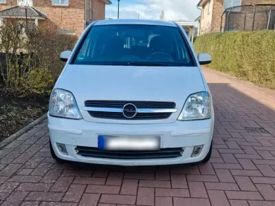 Gebraucht Opel Meriva 125 PS (91 kW) 2004 Weiß Van / Kleinbus
