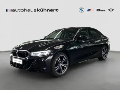 Gebraucht BMW 320 Sport Line 190 PS (139 kW) 2023 Schwarz Limousine